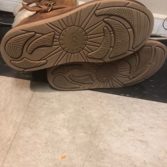 Ugg boots - Picture 4 of 4